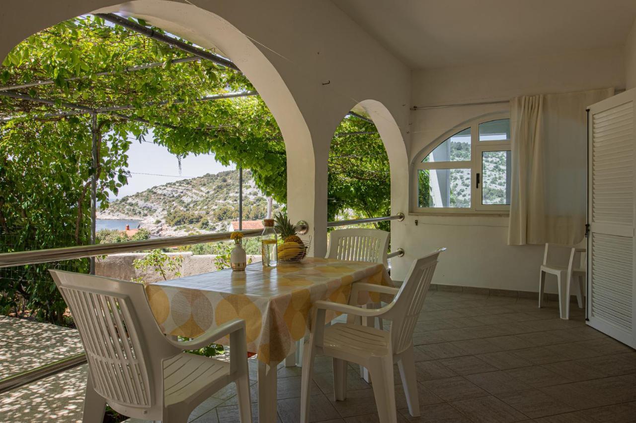 Apartmani Mares Ražanj エクステリア 写真