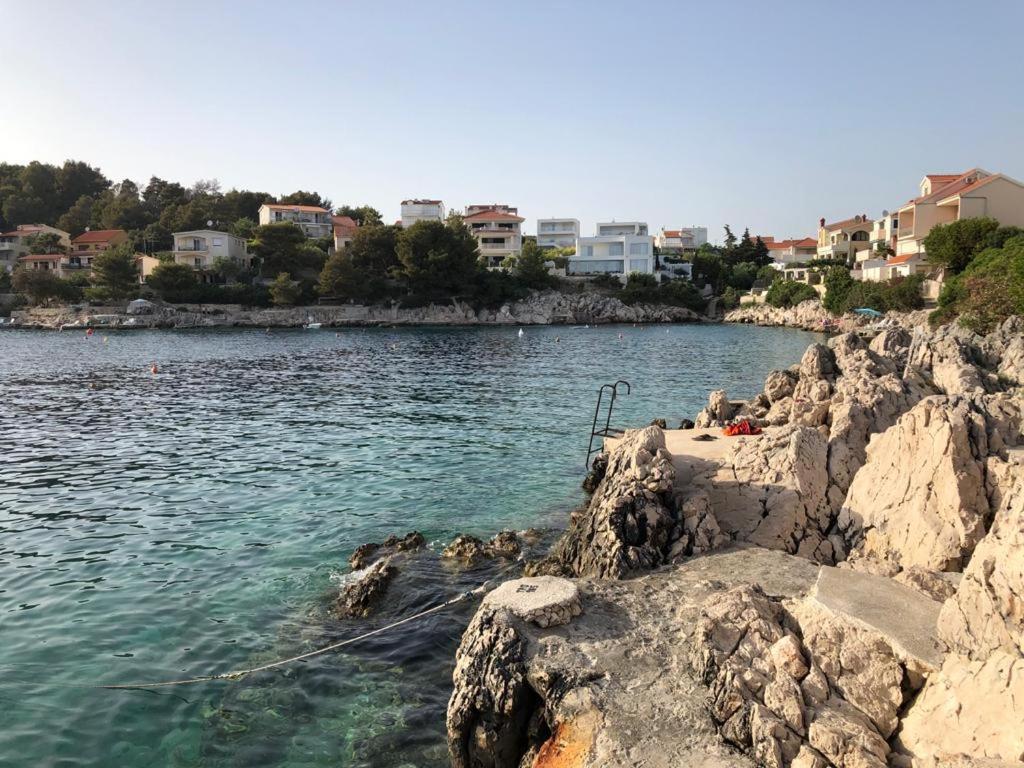 Apartmani Mares Ražanj エクステリア 写真