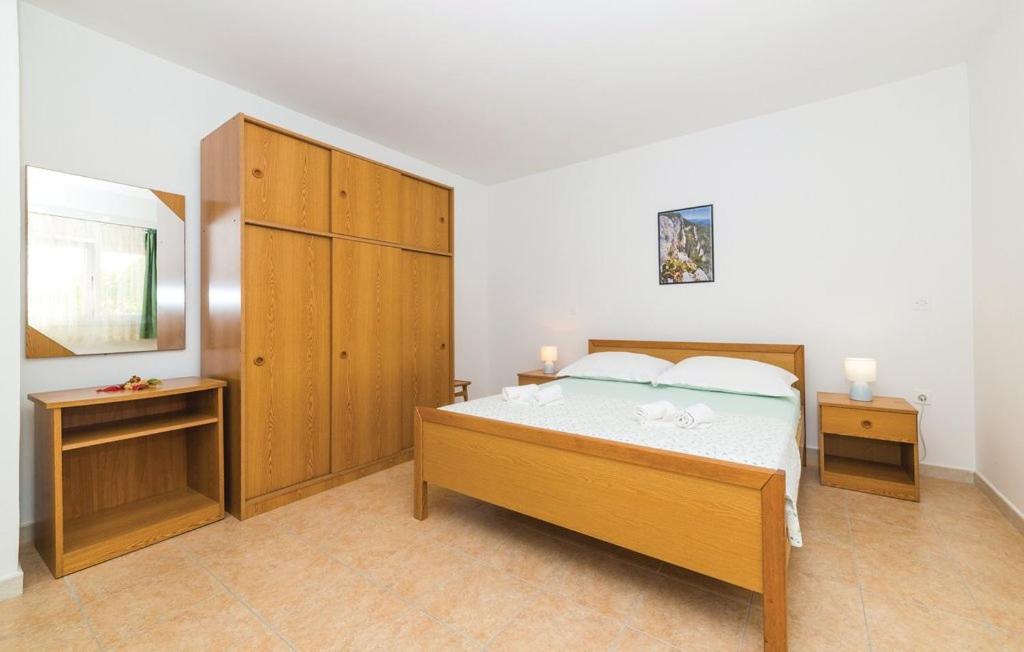 Apartmani Mares Ražanj エクステリア 写真